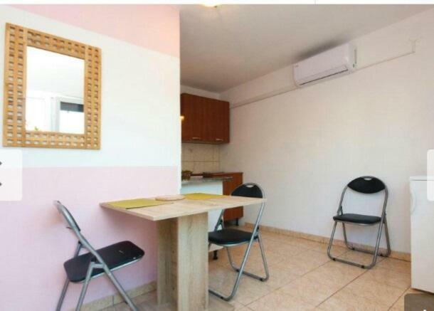 Apartmani Kovacic Murter Exterior photo