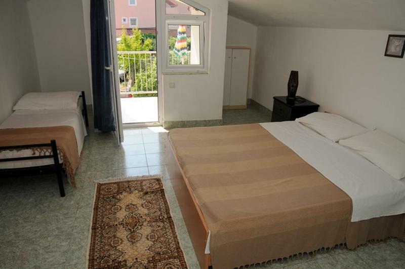 Apartmani Kovacic Murter Exterior photo